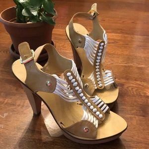 BAKERS HEELS 😲🎉😍